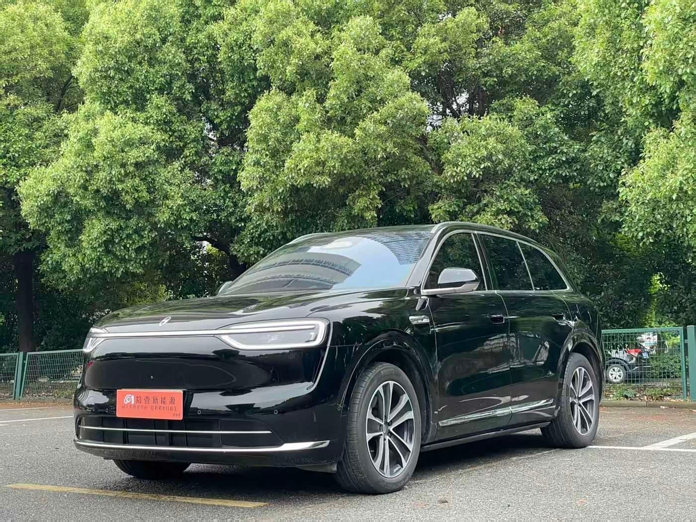 2025 AITO Wenjie AITO M7 front exterior