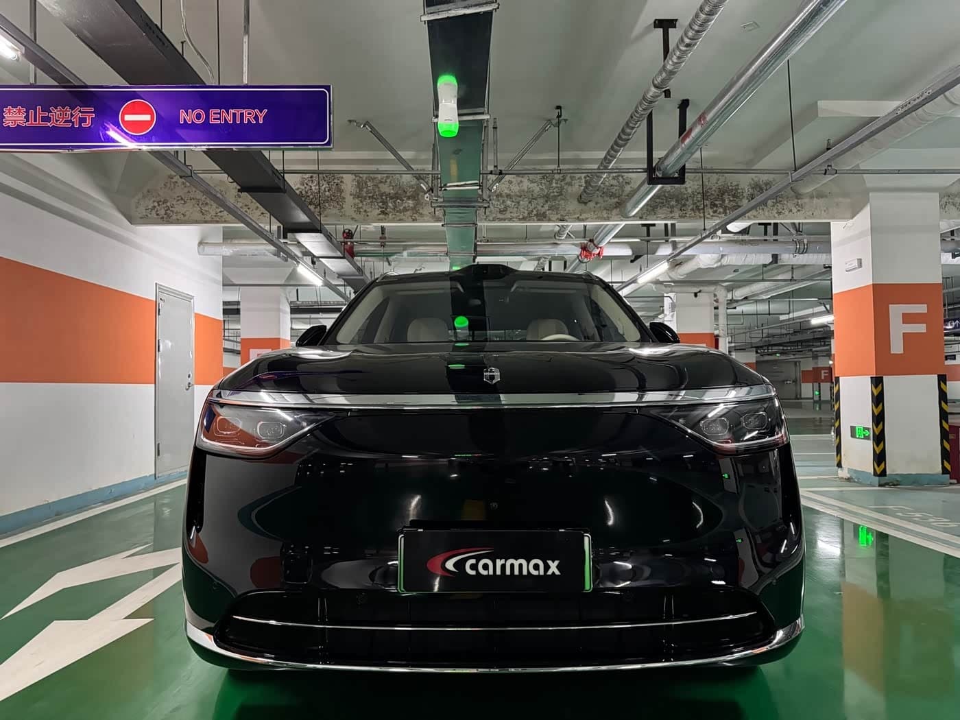 2025 AITO Wenjie AITO M8 front exterior