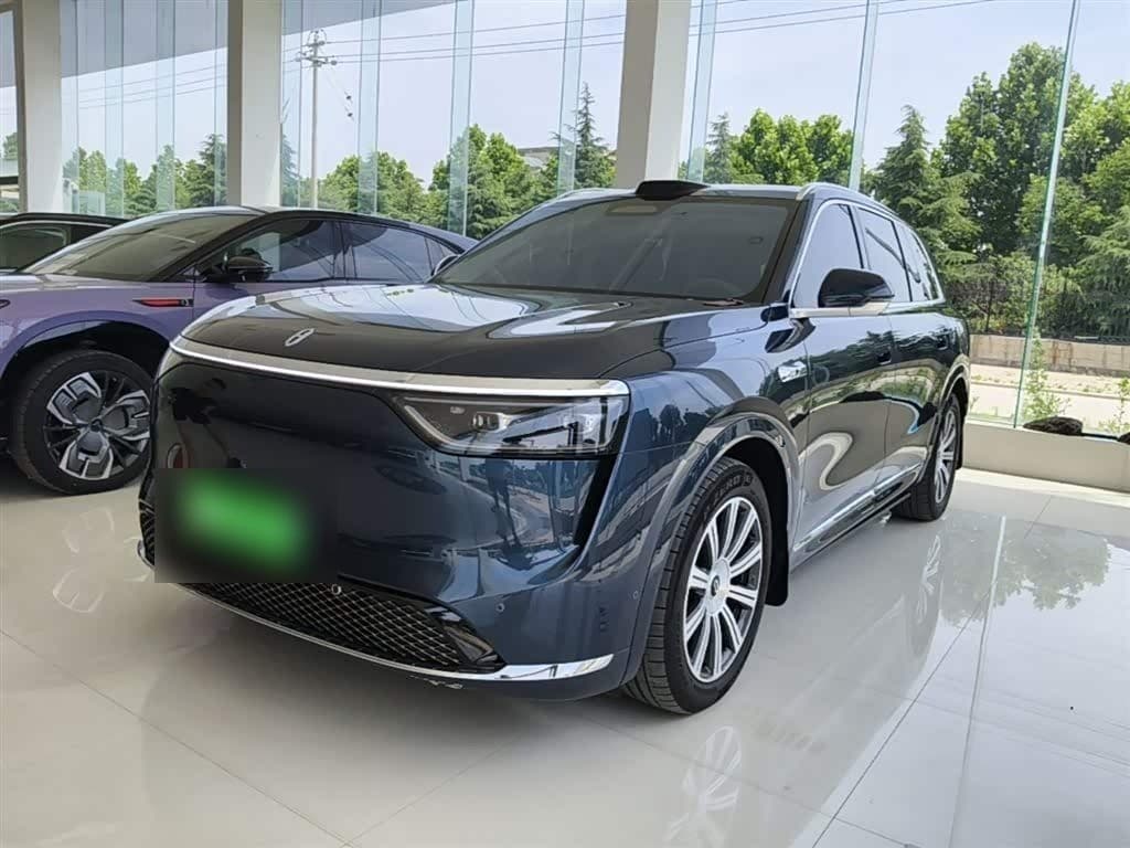 2025 AITO Wenjie AITO M8 front exterior