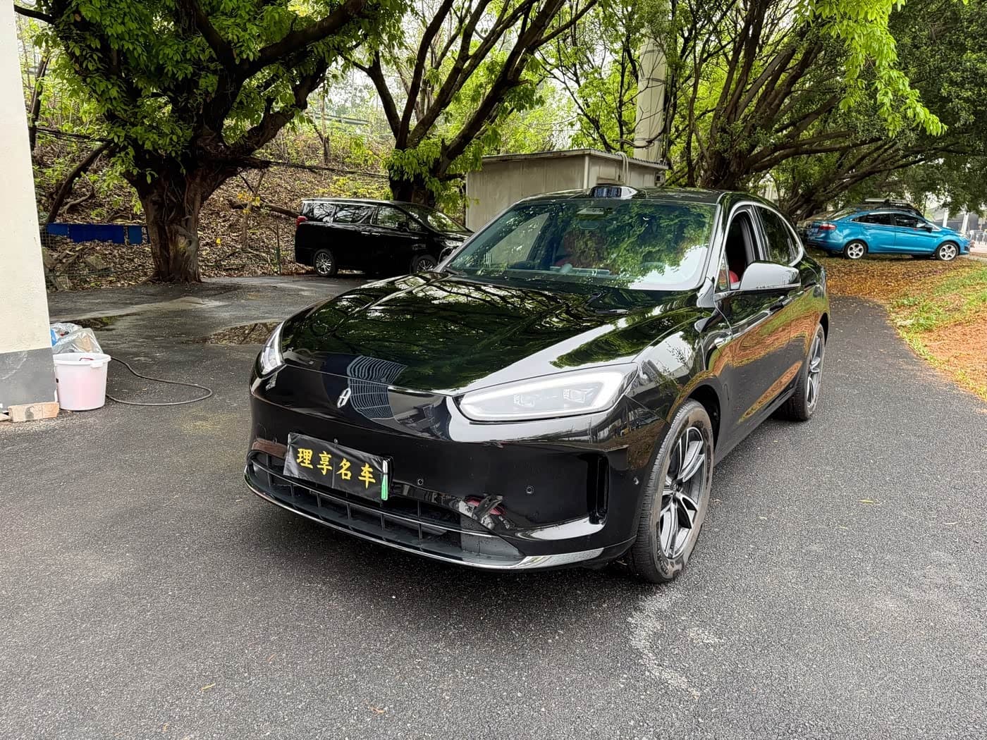 2025 AITO Wenjie AITO M5 front exterior