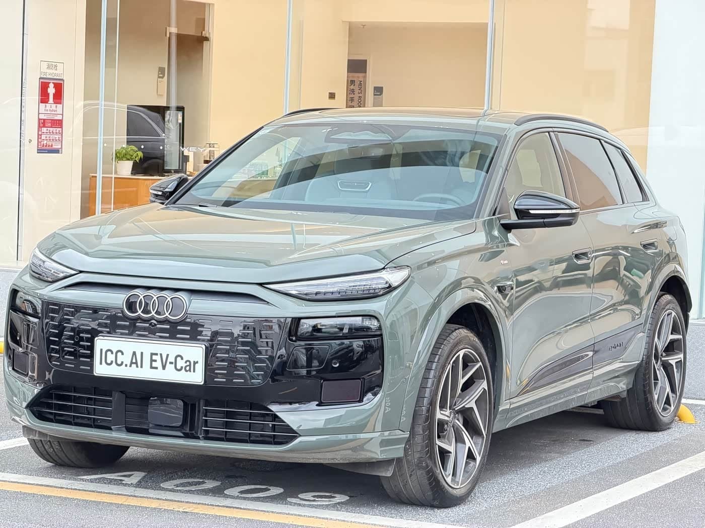 2025 Audi Q6L e-tron