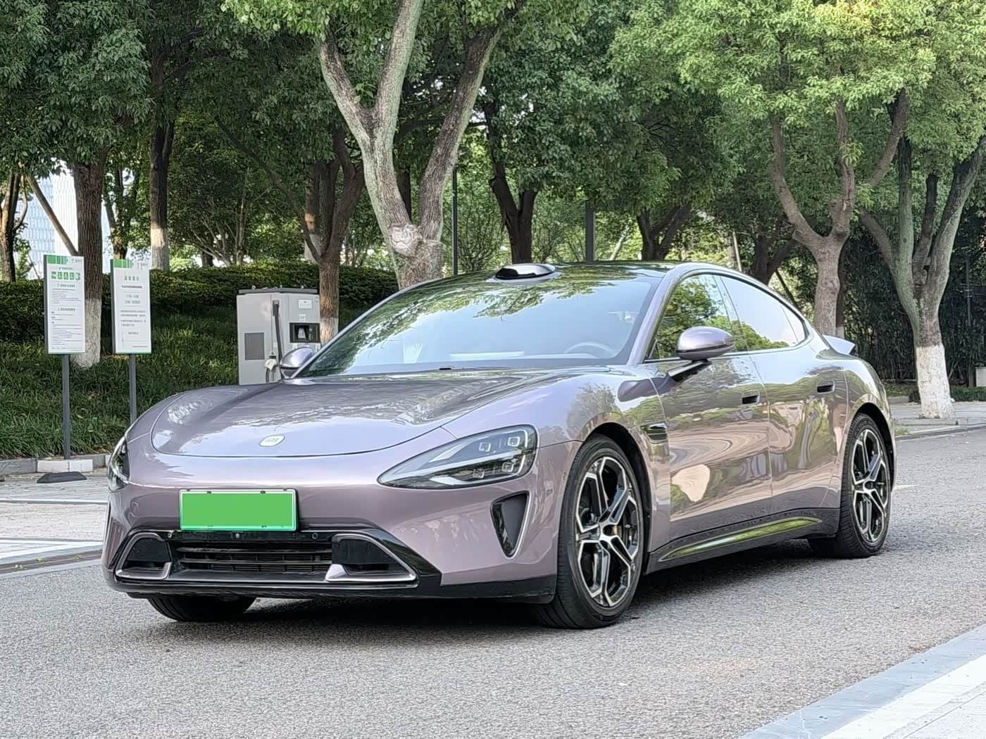 2024 Xiaomi Auto Xiaomi SU7 front exterior