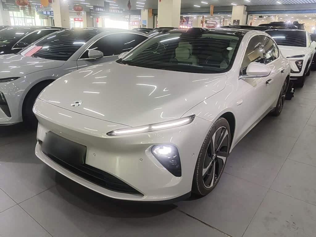 2024 NIO ET7 front exterior