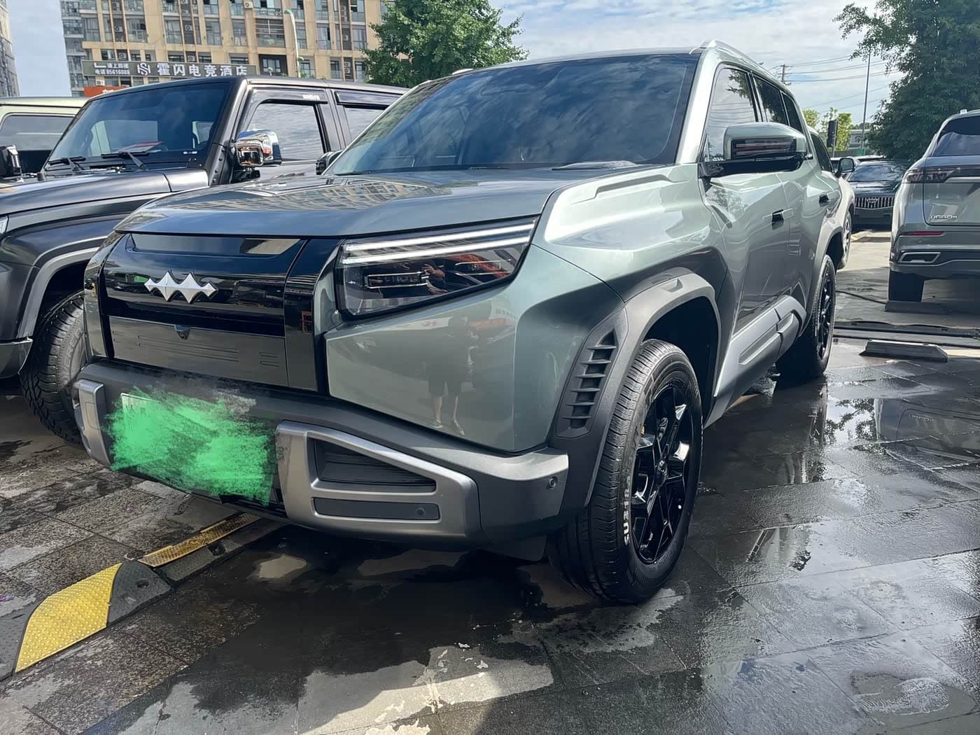 2025 Fang Cheng Bao Titanium 3 front exterior