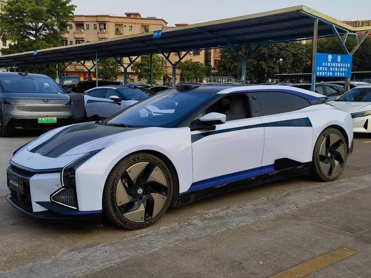 2022 Hiphi Z