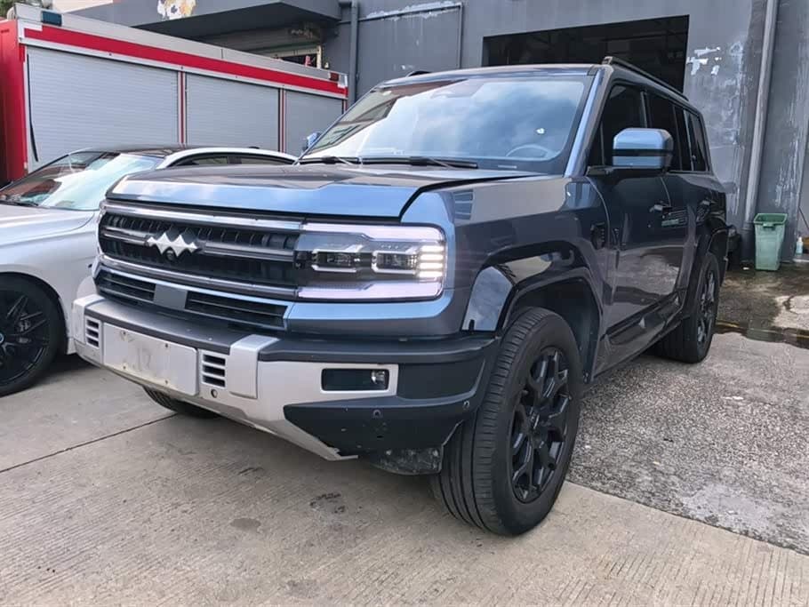 2023 Fang Cheng Bao Leopard 5 front exterior