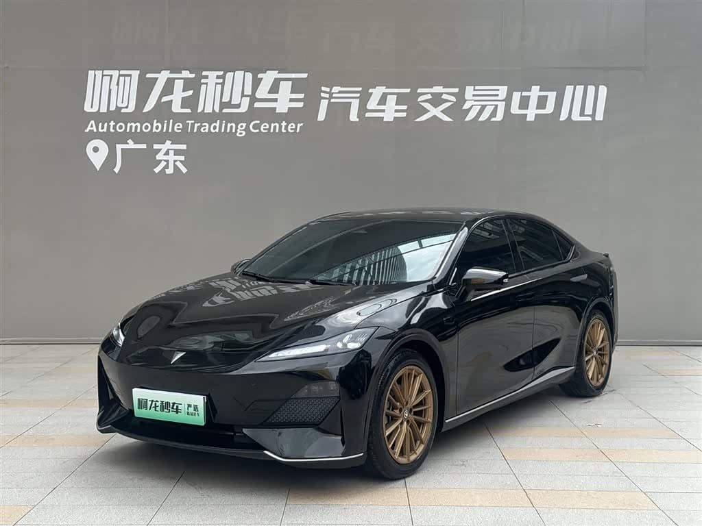2024 Deepal SL03 front exterior