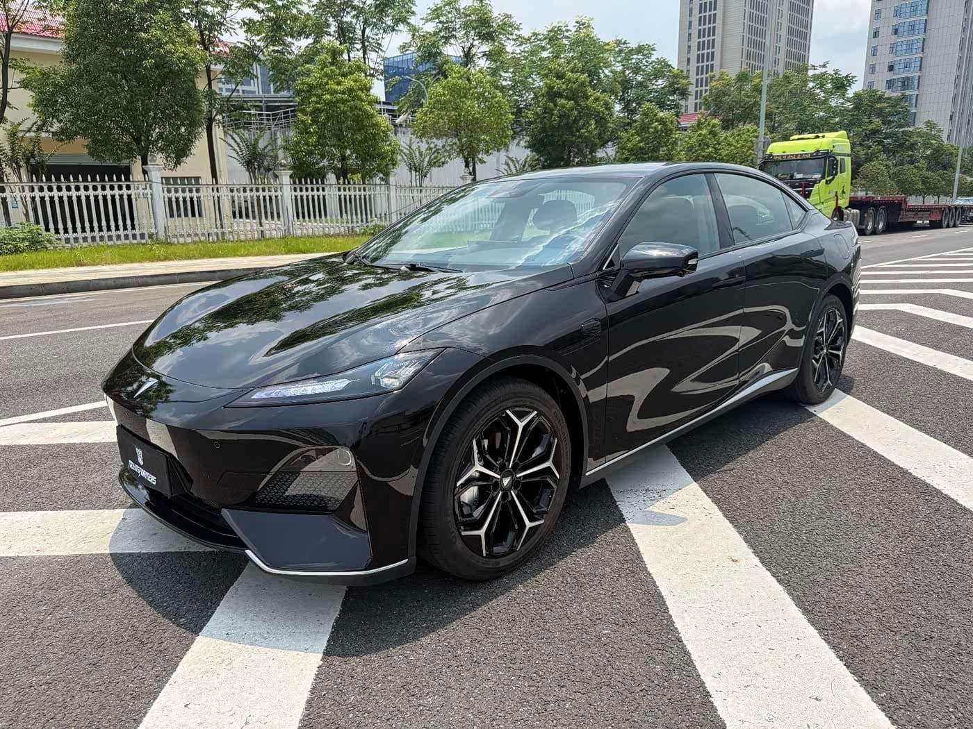 2024 Deepal SL03 front exterior