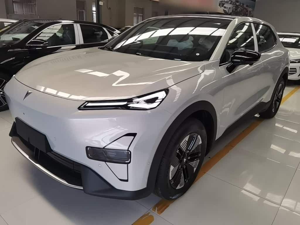 2025 Deepal Shenlan S05 front exterior