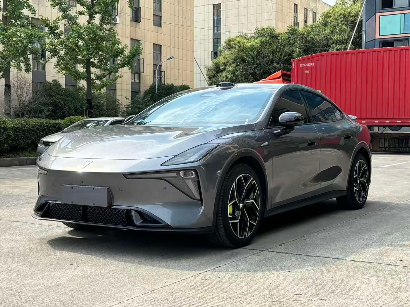 2025 Deepal DeepBlue L06