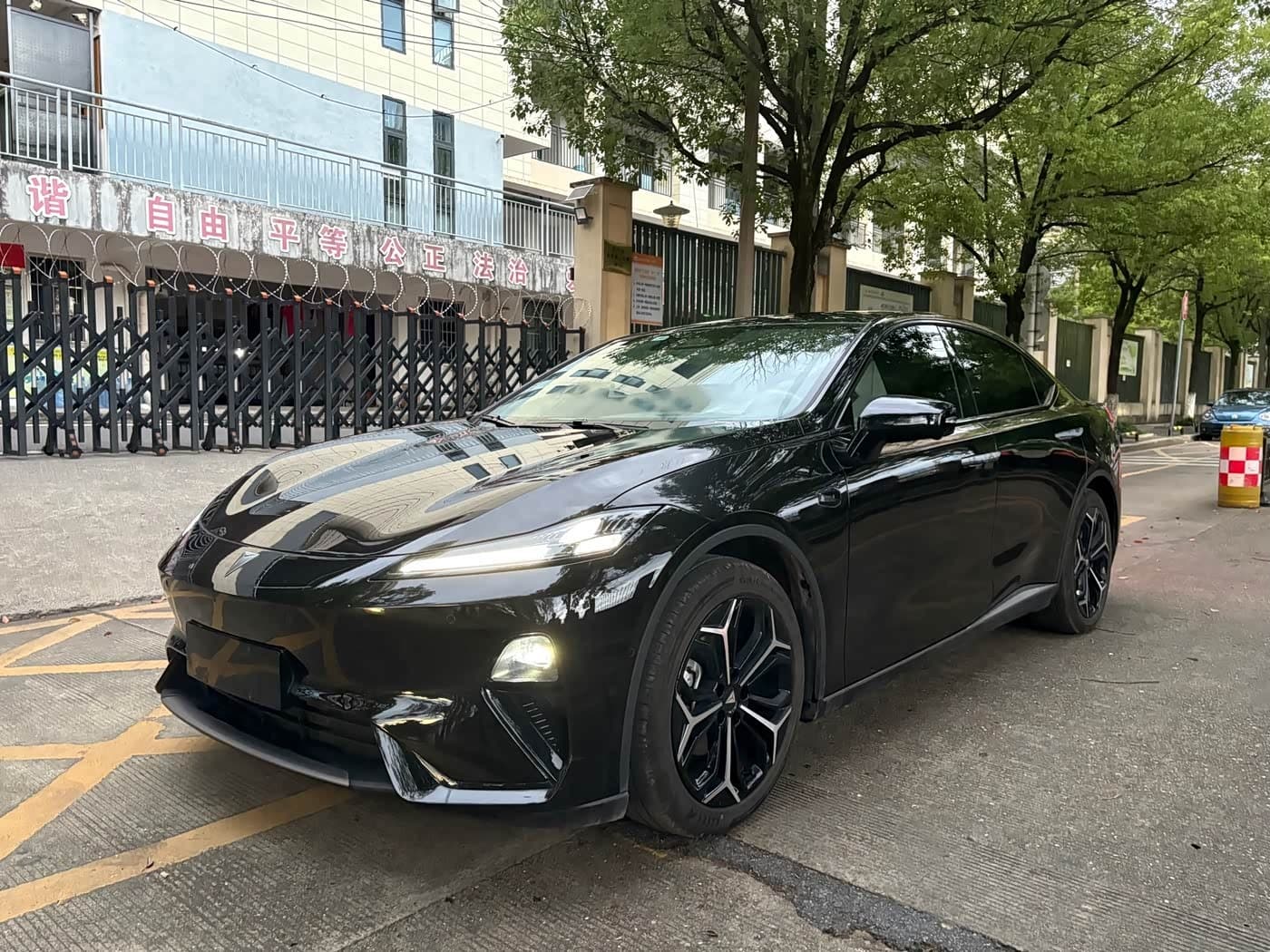 2025 Deepal Shenlan L07 front exterior
