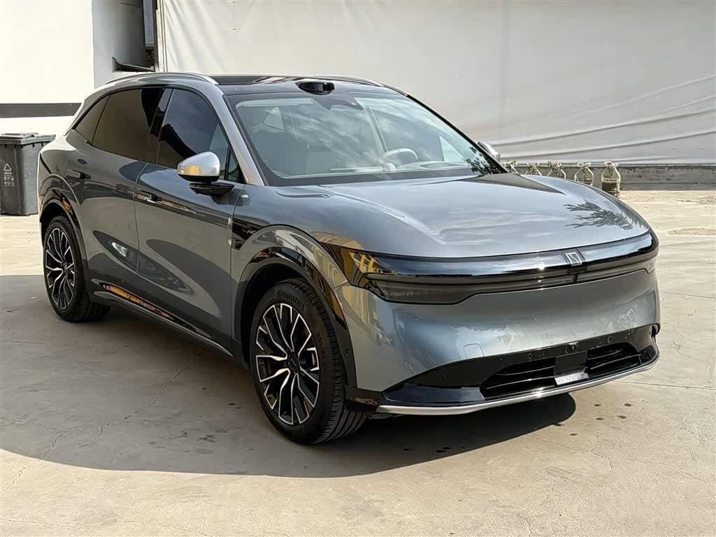 2024 Zeekr 7X