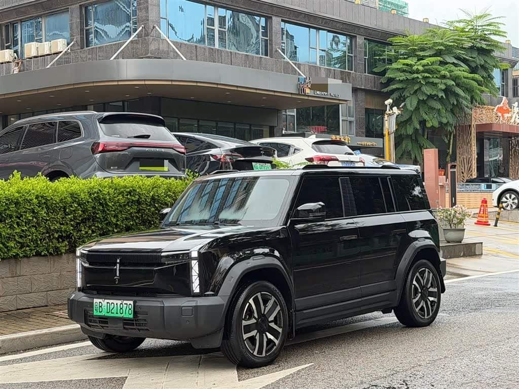 2024 iCar 03