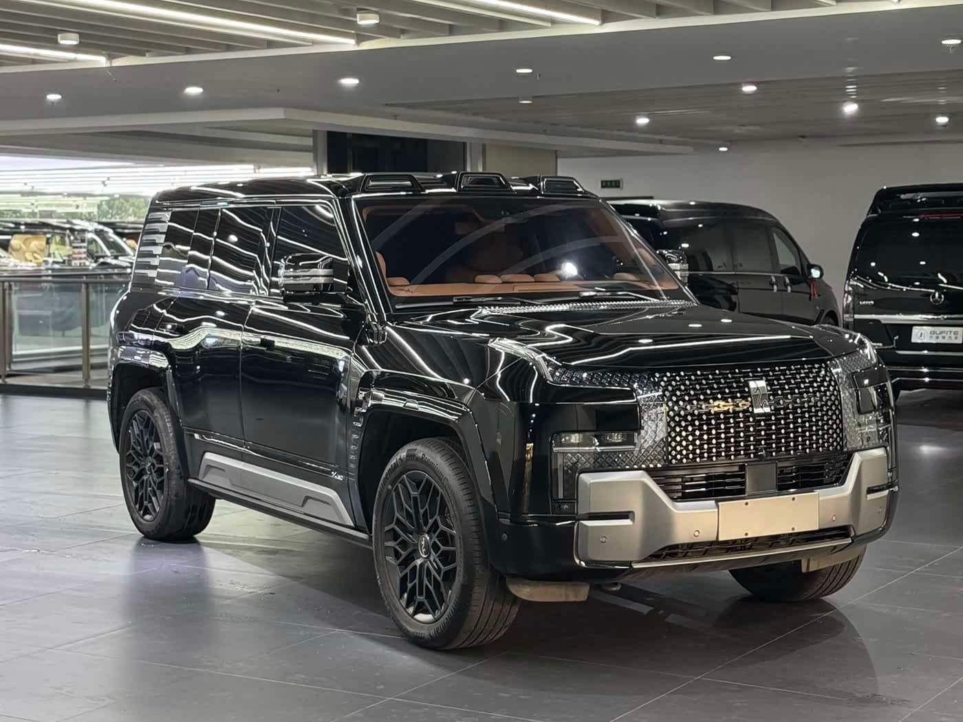 2023 Yangwang U8