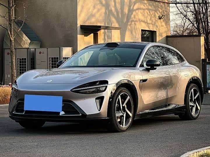 2025 Xiaomi Auto Xiaomi YU7 front exterior