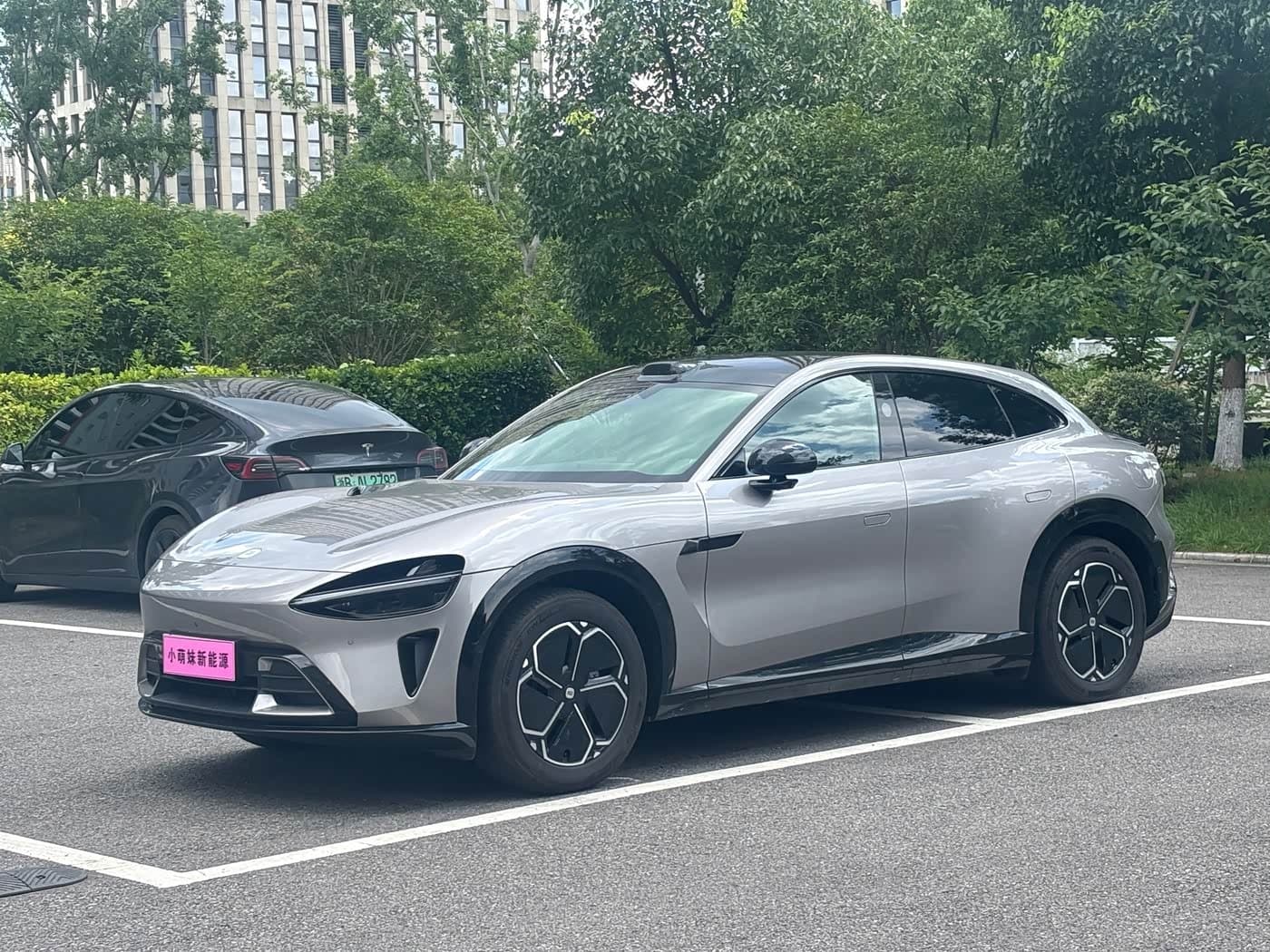 2025 Xiaomi Auto Xiaomi YU7 front exterior