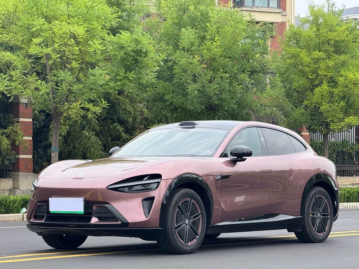 2025 Xiaomi Auto Xiaomi YU7 front exterior