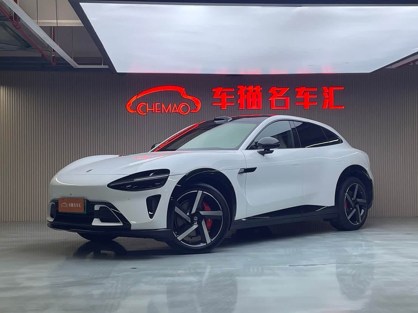 2025 Xiaomi Auto Xiaomi YU7 front exterior
