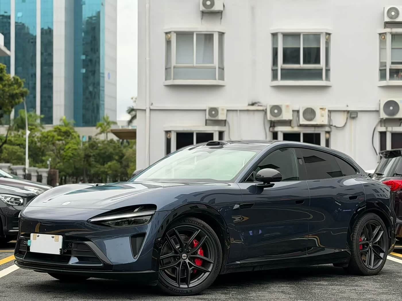 2025 Xiaomi Auto Xiaomi YU7 front exterior