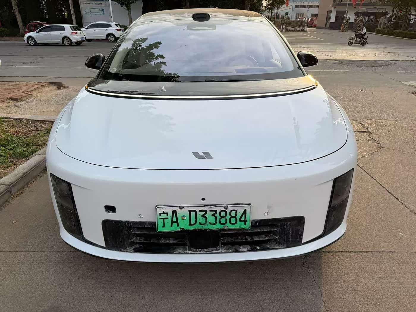 2025 Li Auto Li i8