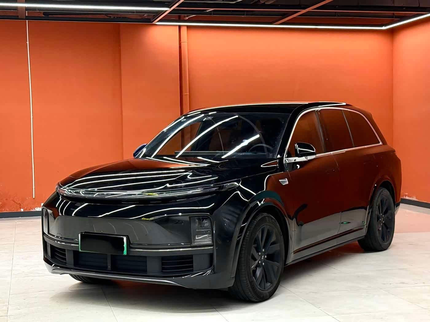 2022 Li Auto Li L8 front exterior