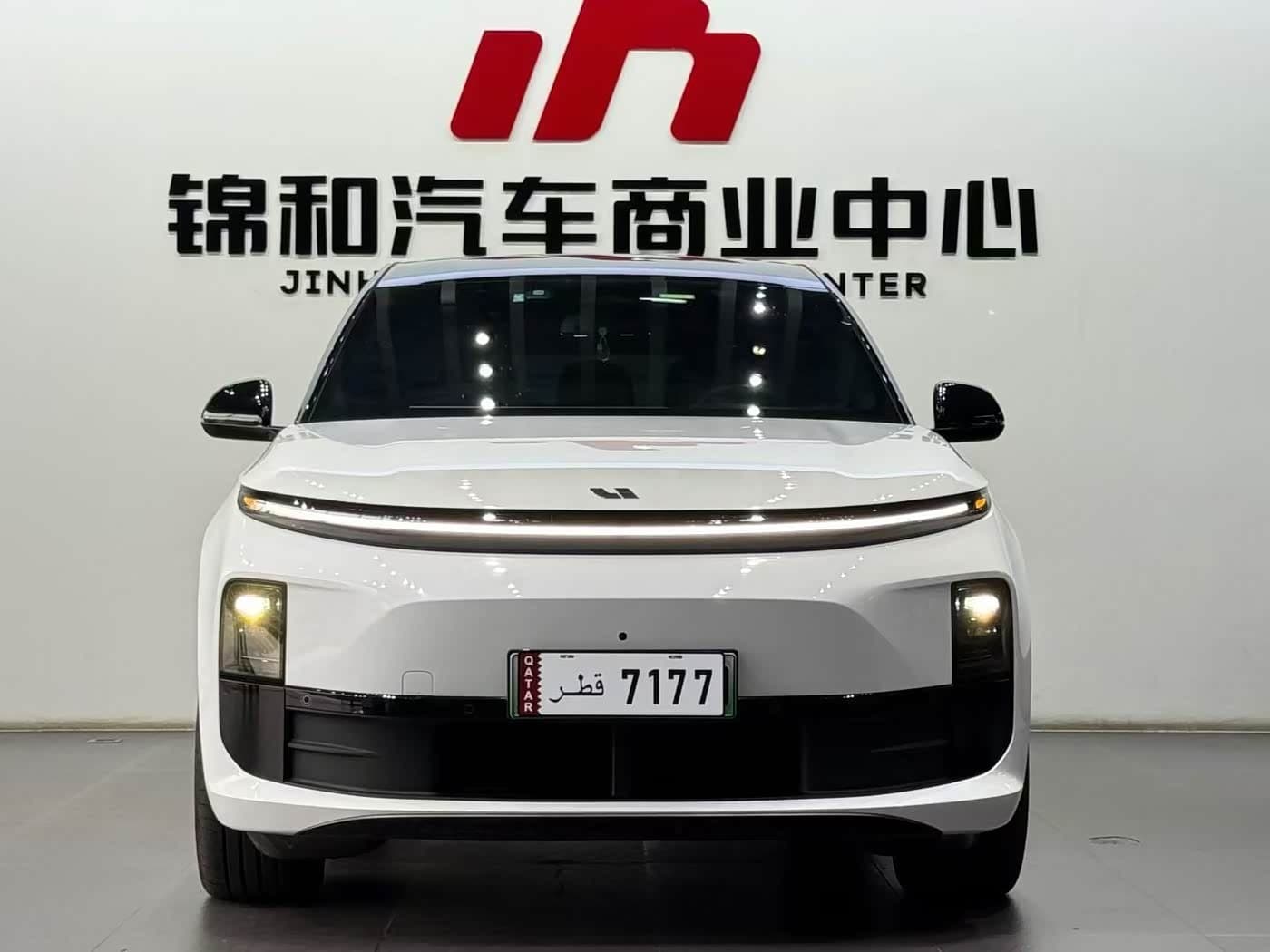2024 Li Auto L6 front exterior