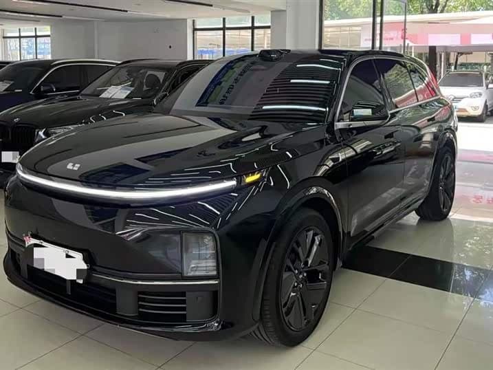 2024 Li Auto L7 front exterior