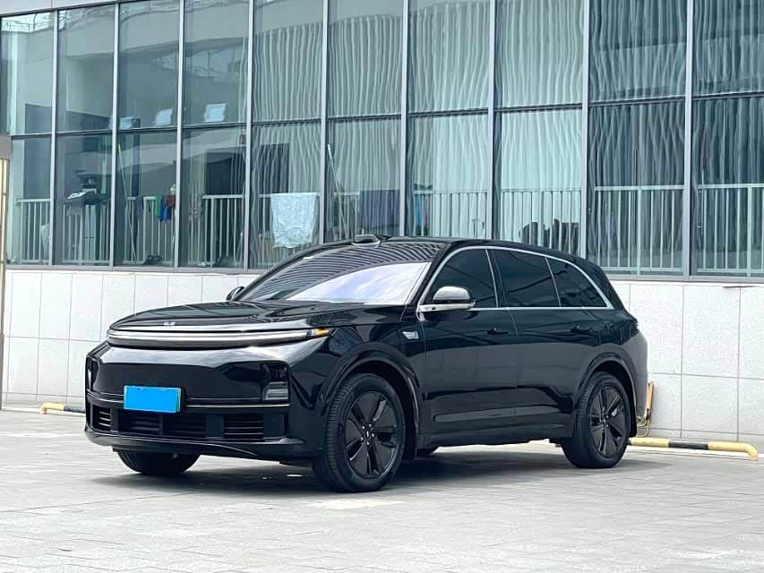 2024 Li Auto L7 front exterior