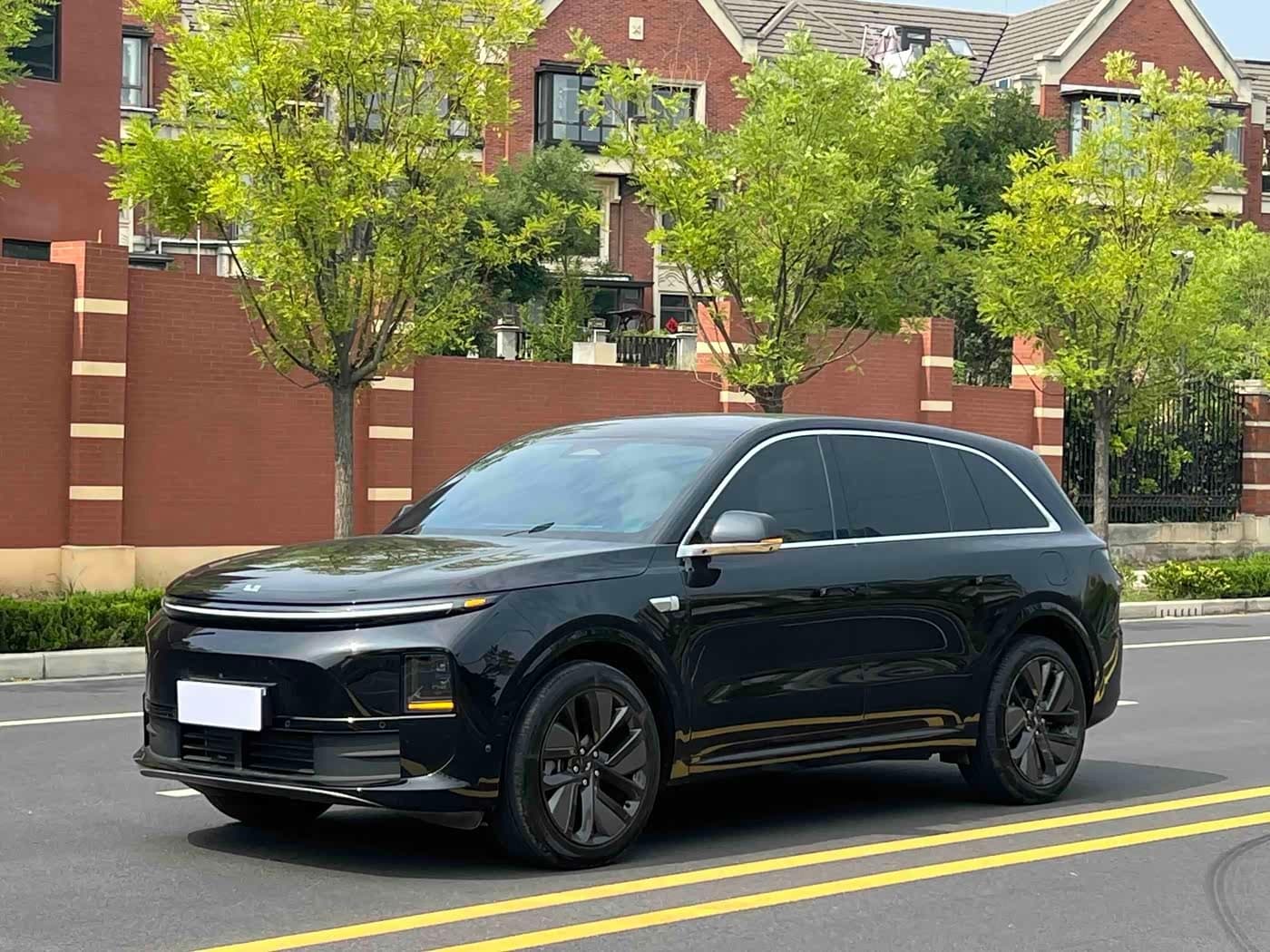 2024 Li Auto L6 front exterior