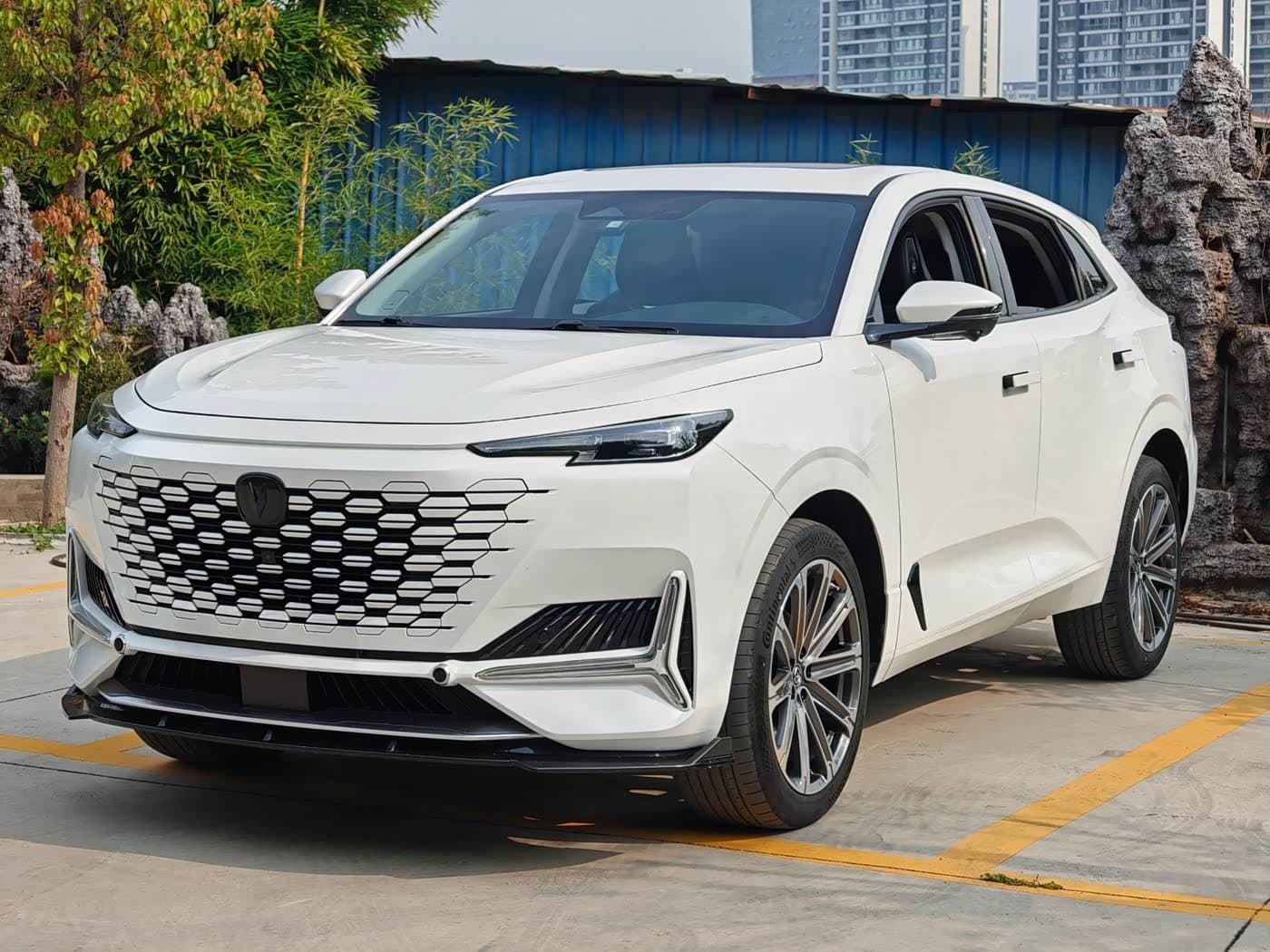 2021 Changan UNI-K front exterior