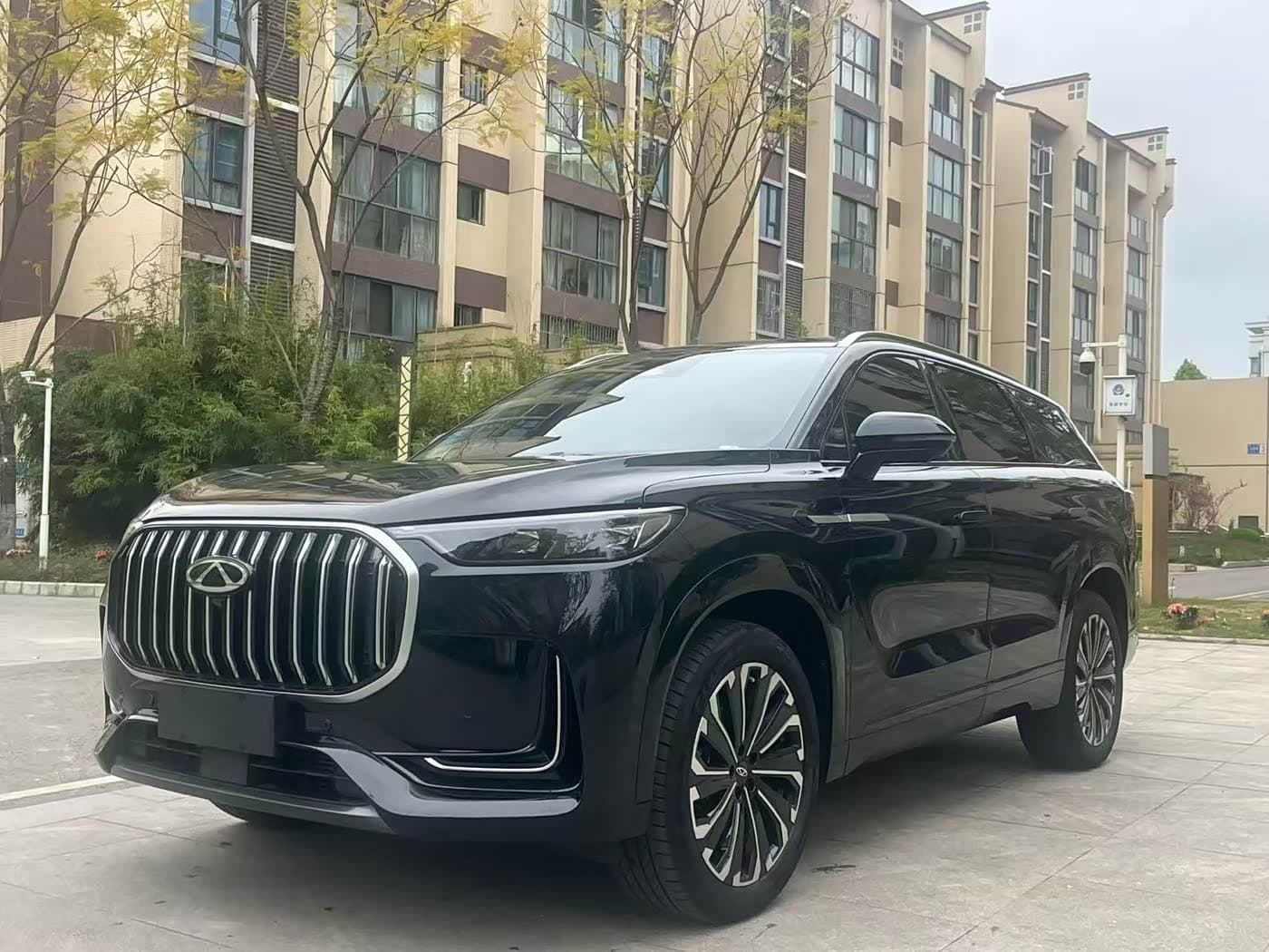 2024 Chery Tiggo 9 front exterior