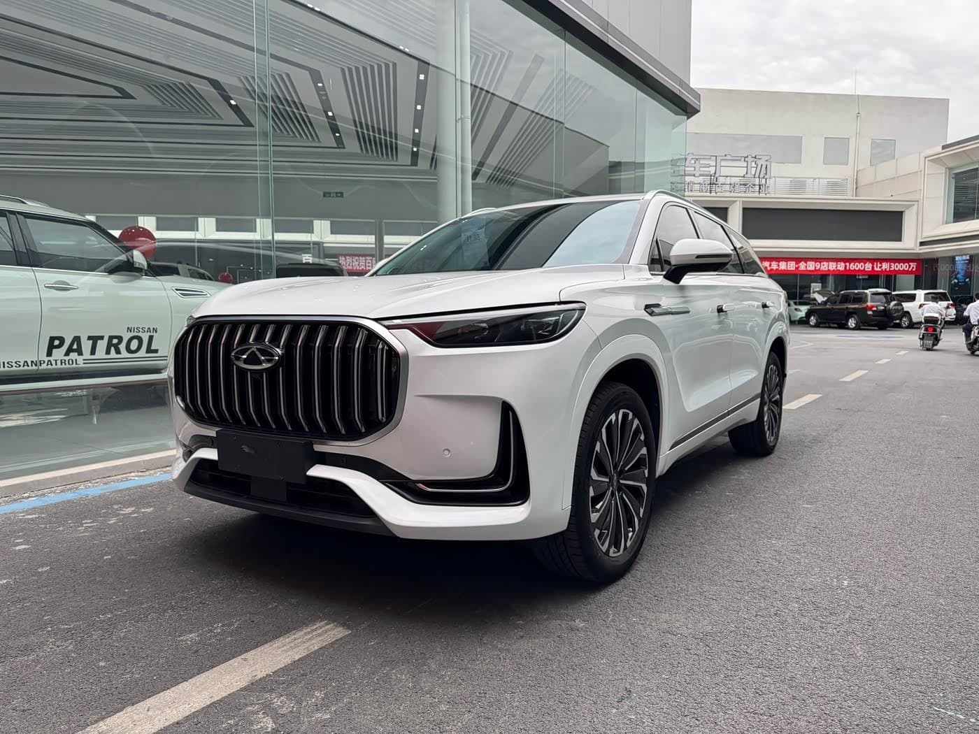 2023 Chery Tiggo 9 front exterior