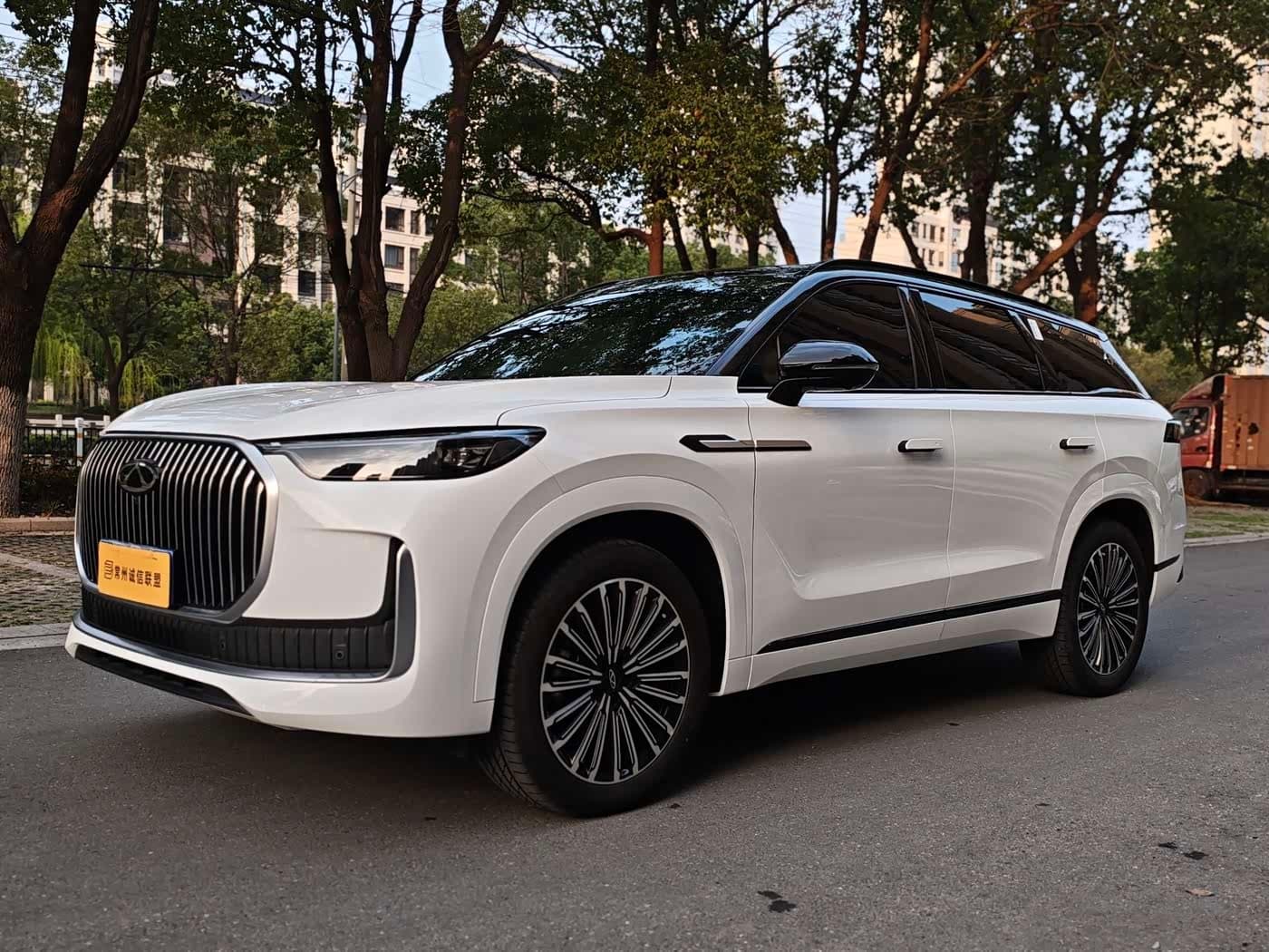 2024 Chery Tiggo 9 front exterior