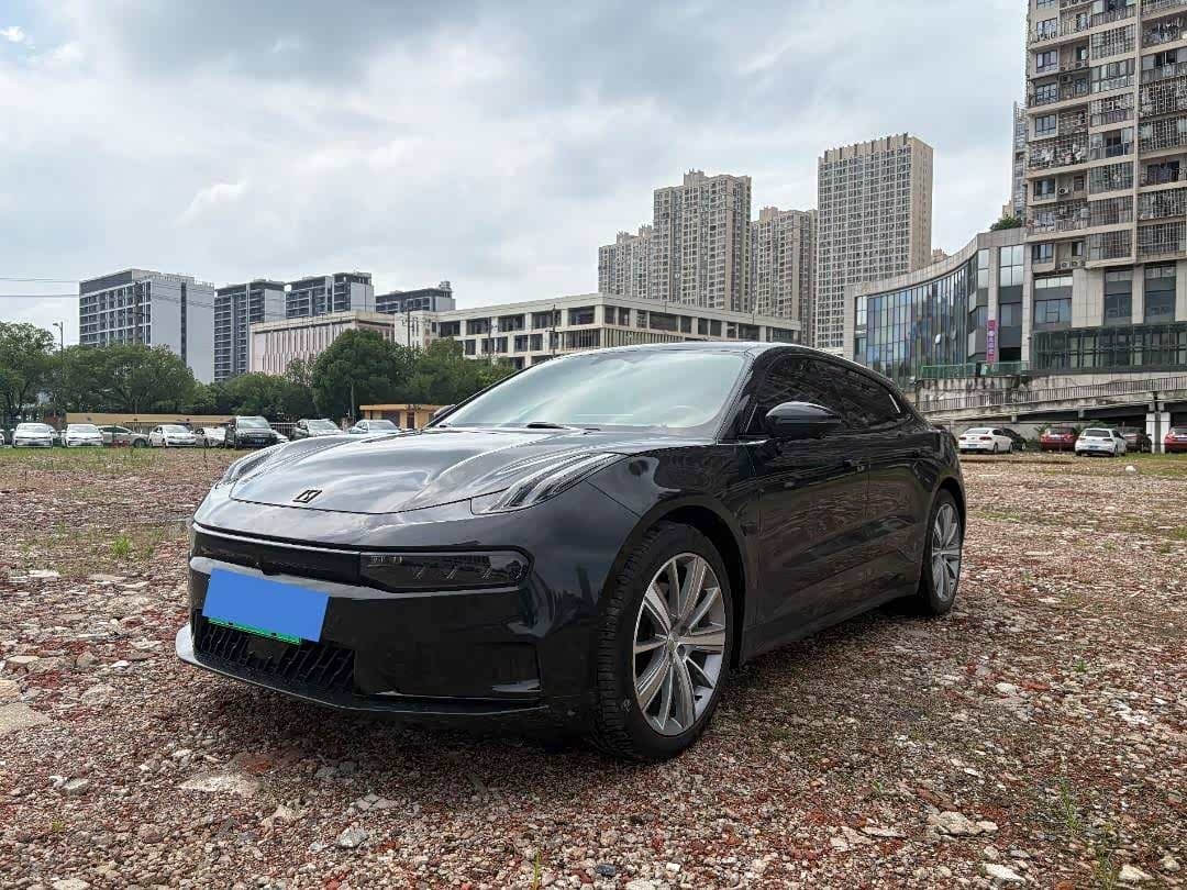 2022 Zeekr 001 front exterior
