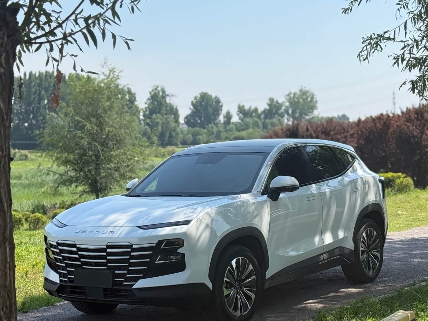 2023 Jetour Dasheng front exterior