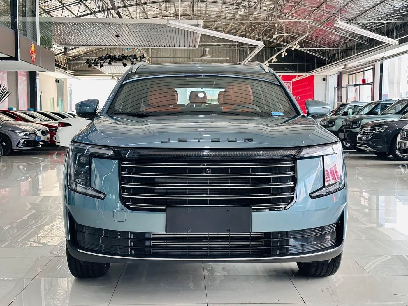 2025 Jetour X70L front exterior