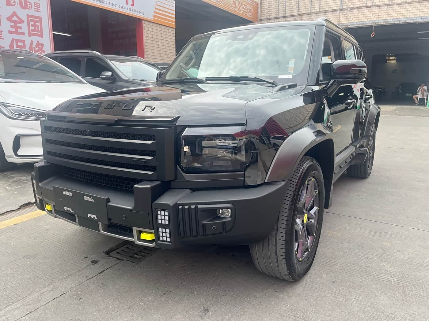 2023 Jetour Traveler front exterior