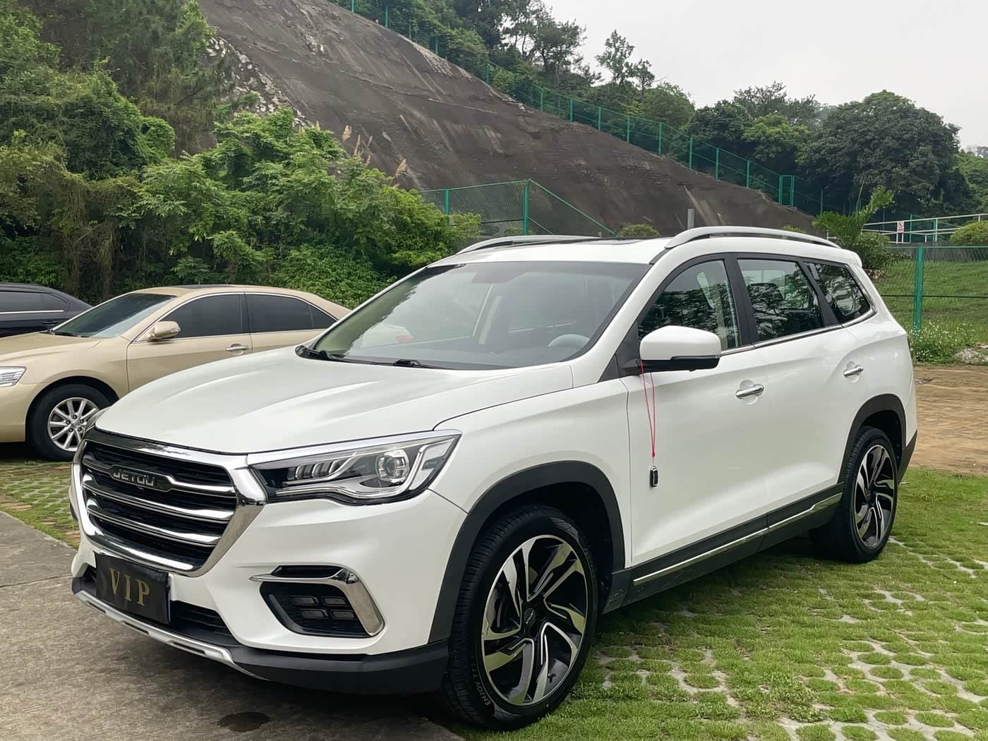 2019 Jetour X90 front exterior