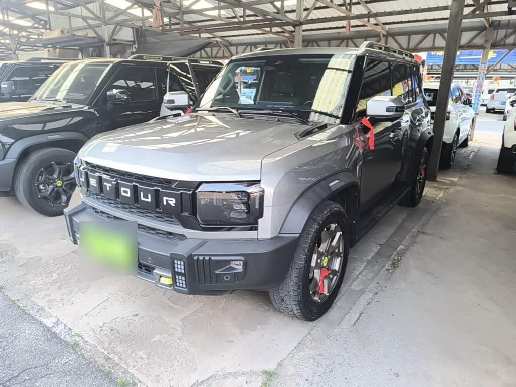 2023 Jetour Traveler front exterior