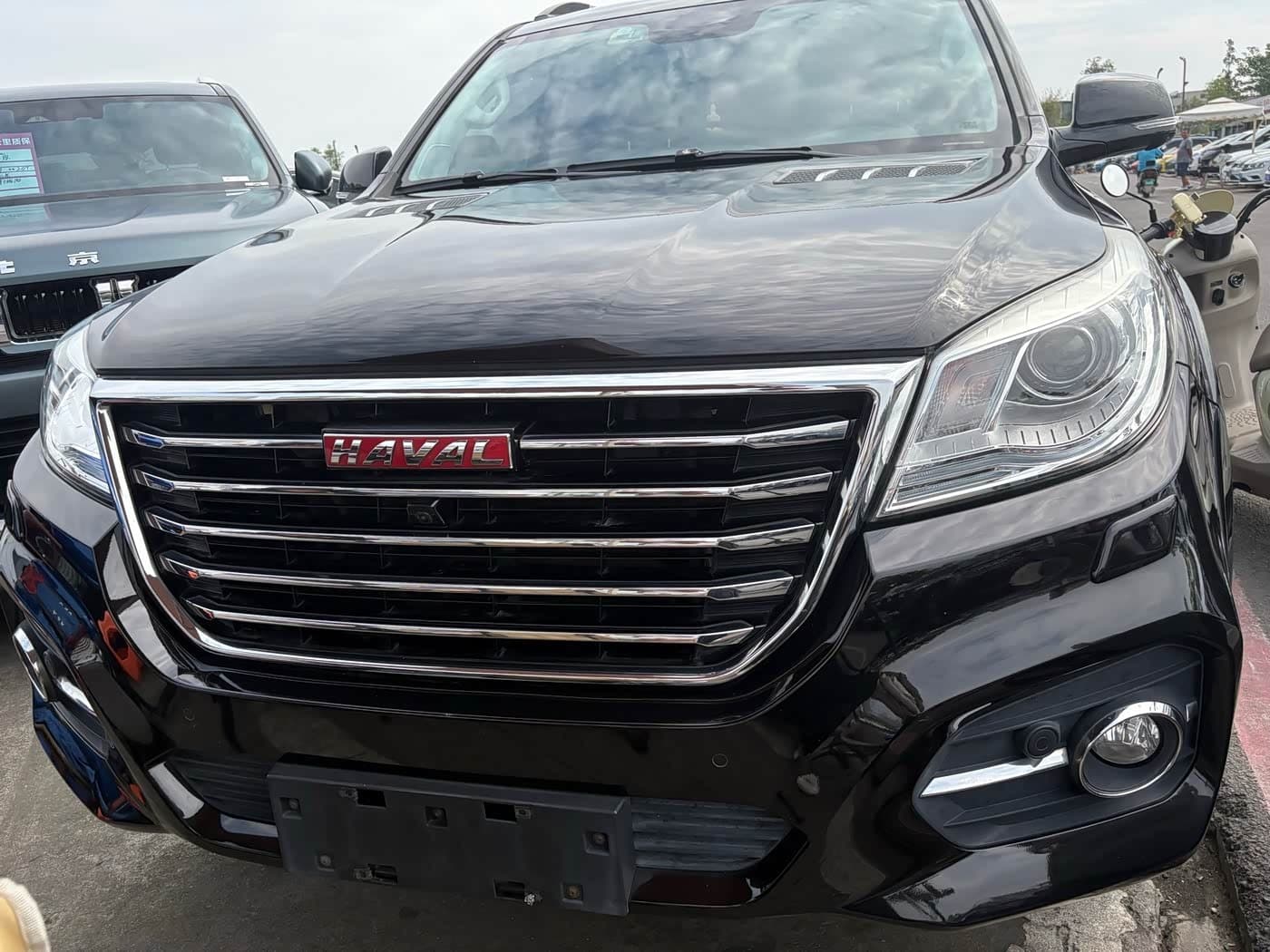 0 Haval H9 front exterior