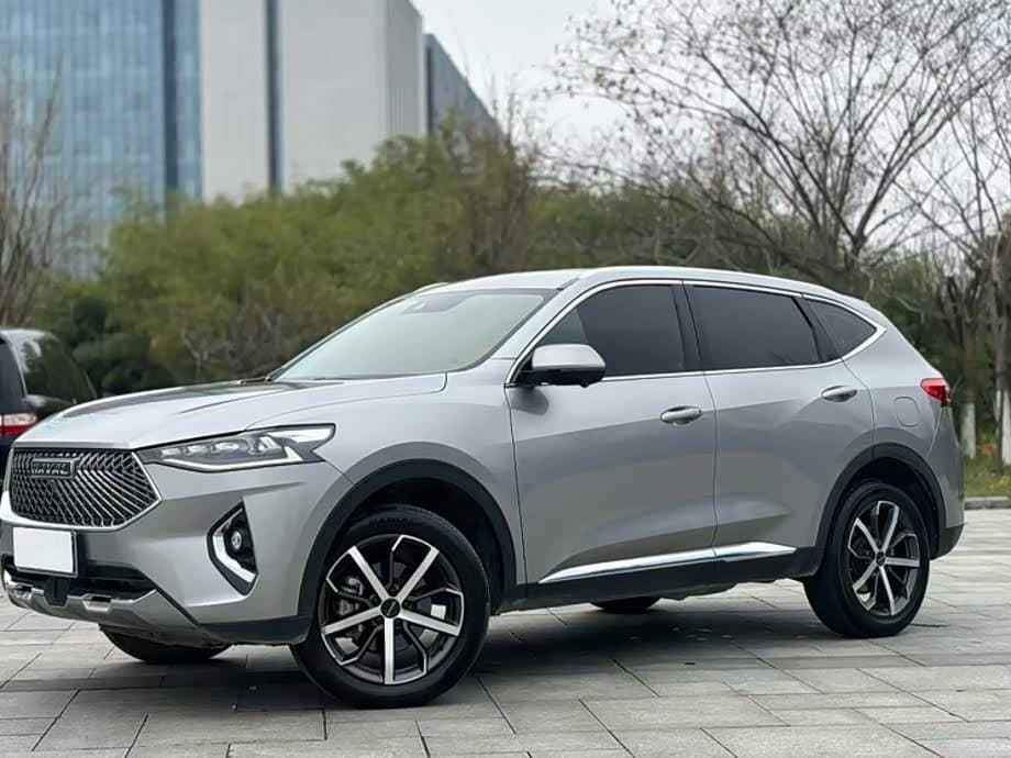 2020 Haval F7 front exterior