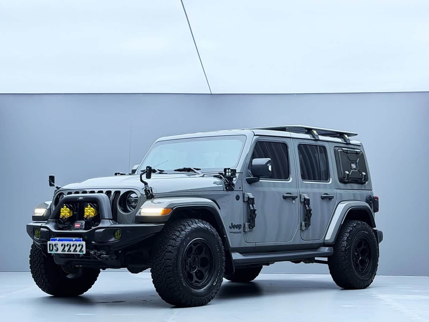 2021 Jeep Wrangler front exterior