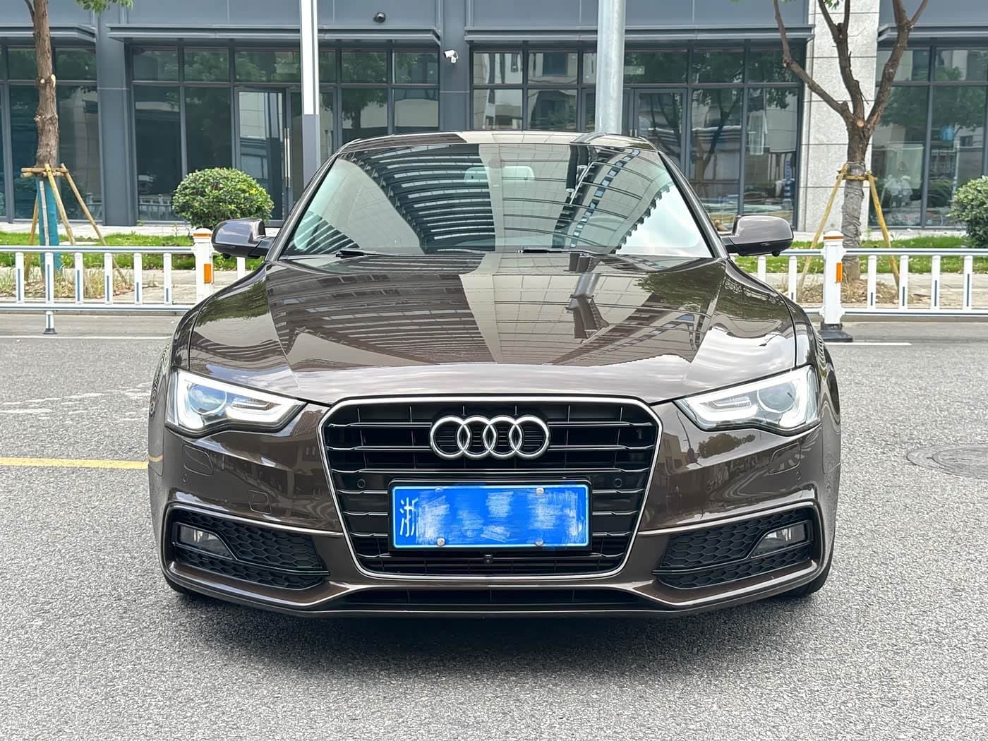 2016 Audi A5 front exterior