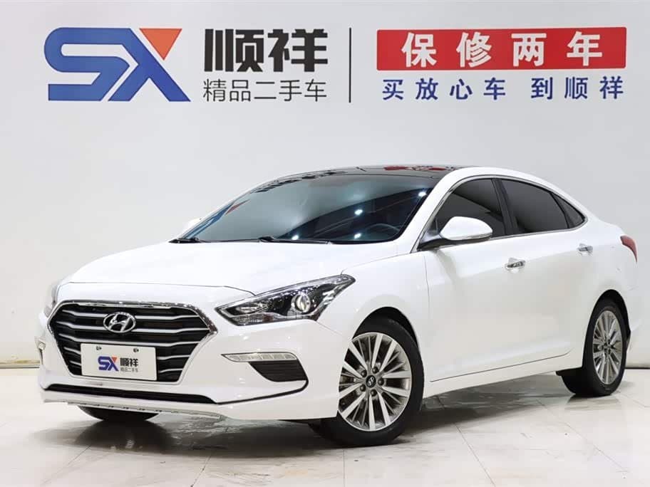 2017 Hyundai Mistra front exterior