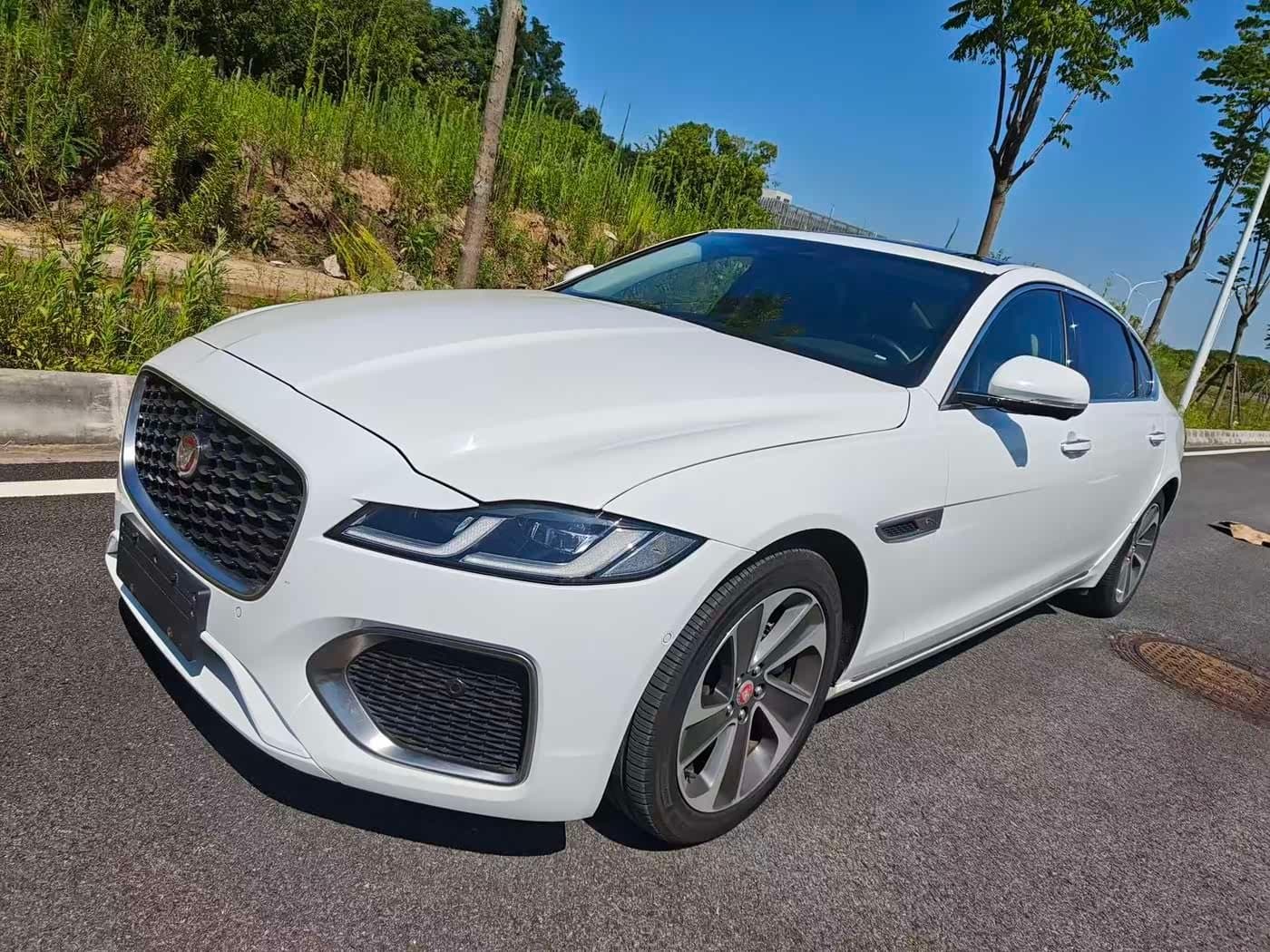 2022 Jaguar XFL