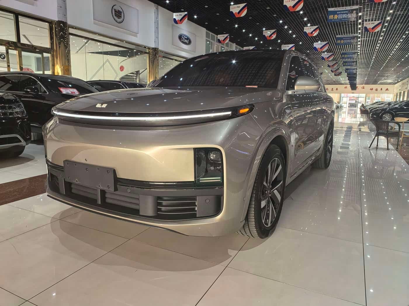 2024 Li Auto Li L8 front exterior