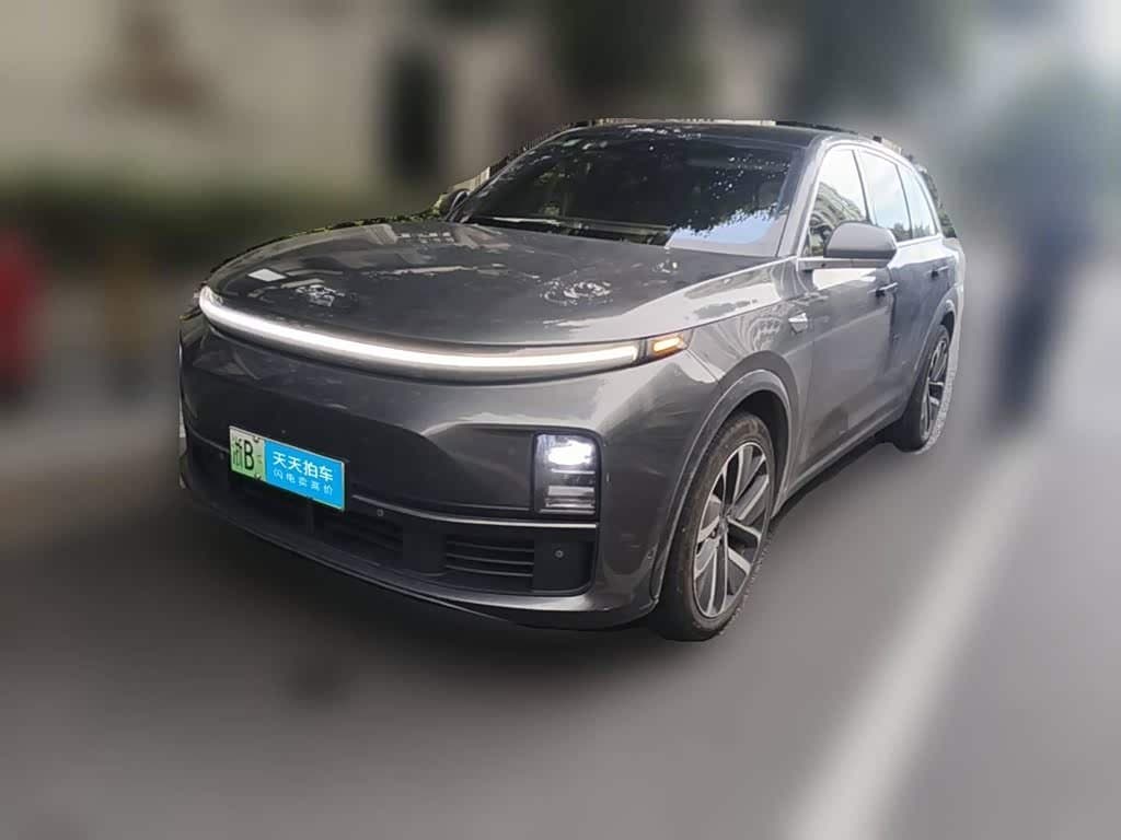2022 Li Auto L7 front exterior