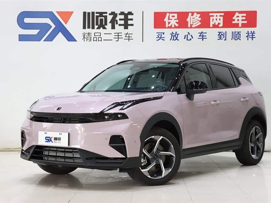 2025 Lynk & Co 06 front exterior