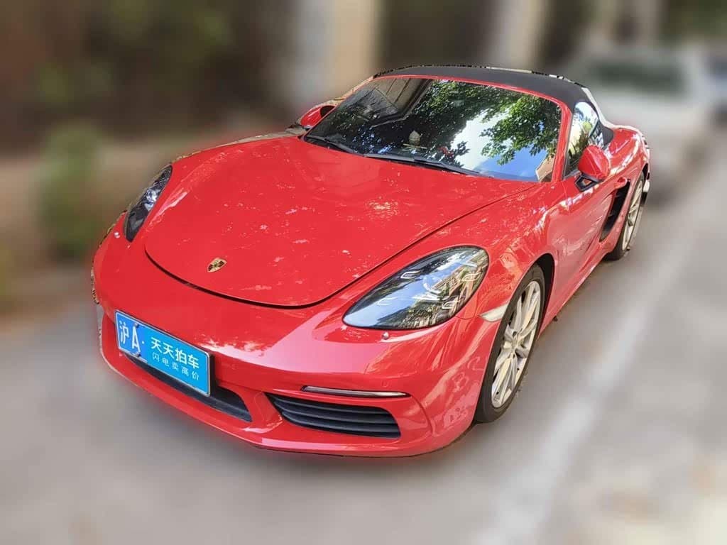 2018 Porsche 718 front exterior