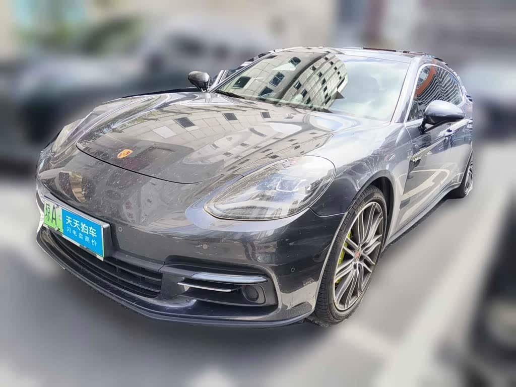 2016 Porsche Panamera New Energy front exterior